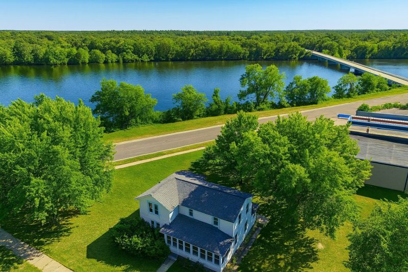 Best Shower Remodeling pros in Neosho, MO