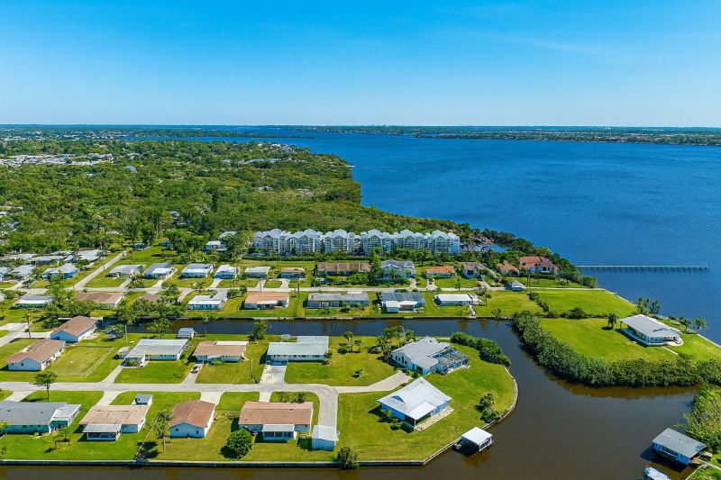 Best Shower Remodeling pros in Ellenton, FL