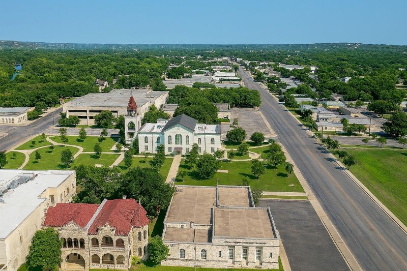Best Tub To Shower Conversion pros in Kerrville, TX