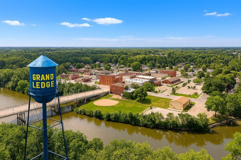 Best Tub To Shower Conversion pros in Grand Ledge, MI