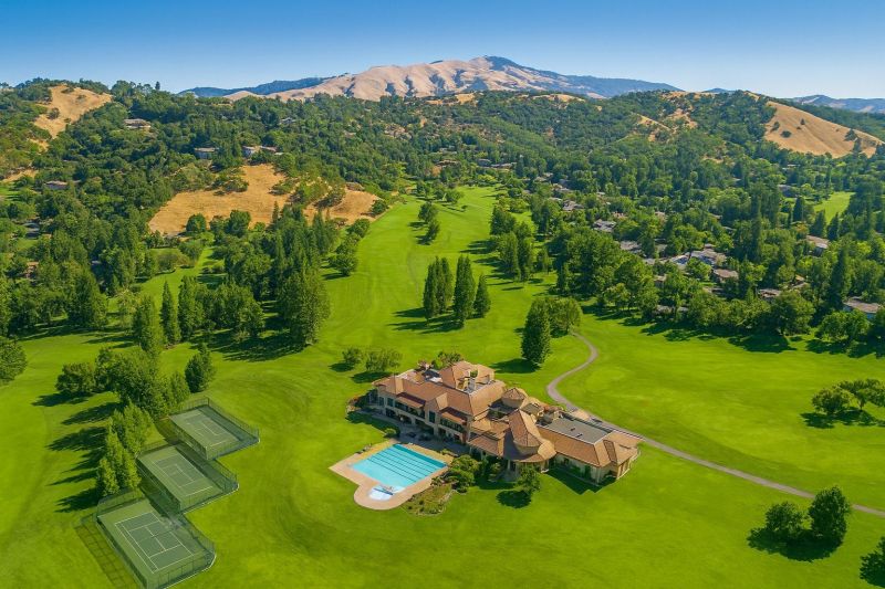 Best Tub To Shower Conversion pros in Round Hill, VA